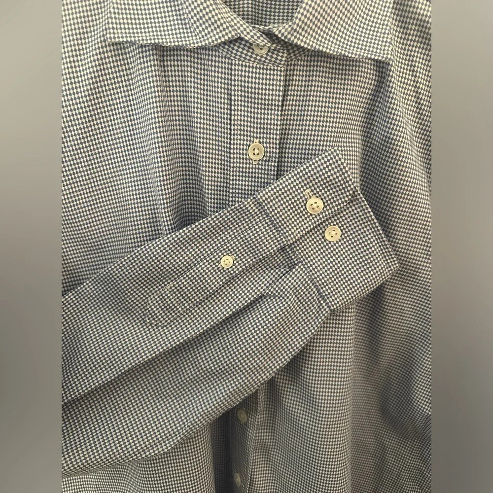 Women’s Faconnable Blue and White Button Down Shirt Size Large - Picture 4 of 5